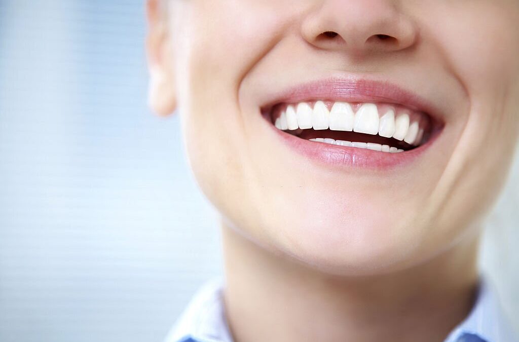 Is Whitening Teeth Safe? Understanding the Risks and Benefits